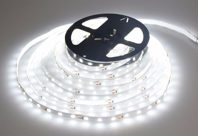 İnoled Beyaz Işık 6500k İç Mekan Şerit Led 12v SMD 4040 Led 4324-01